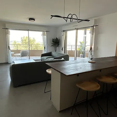 Sea Breeze Apartment Nice